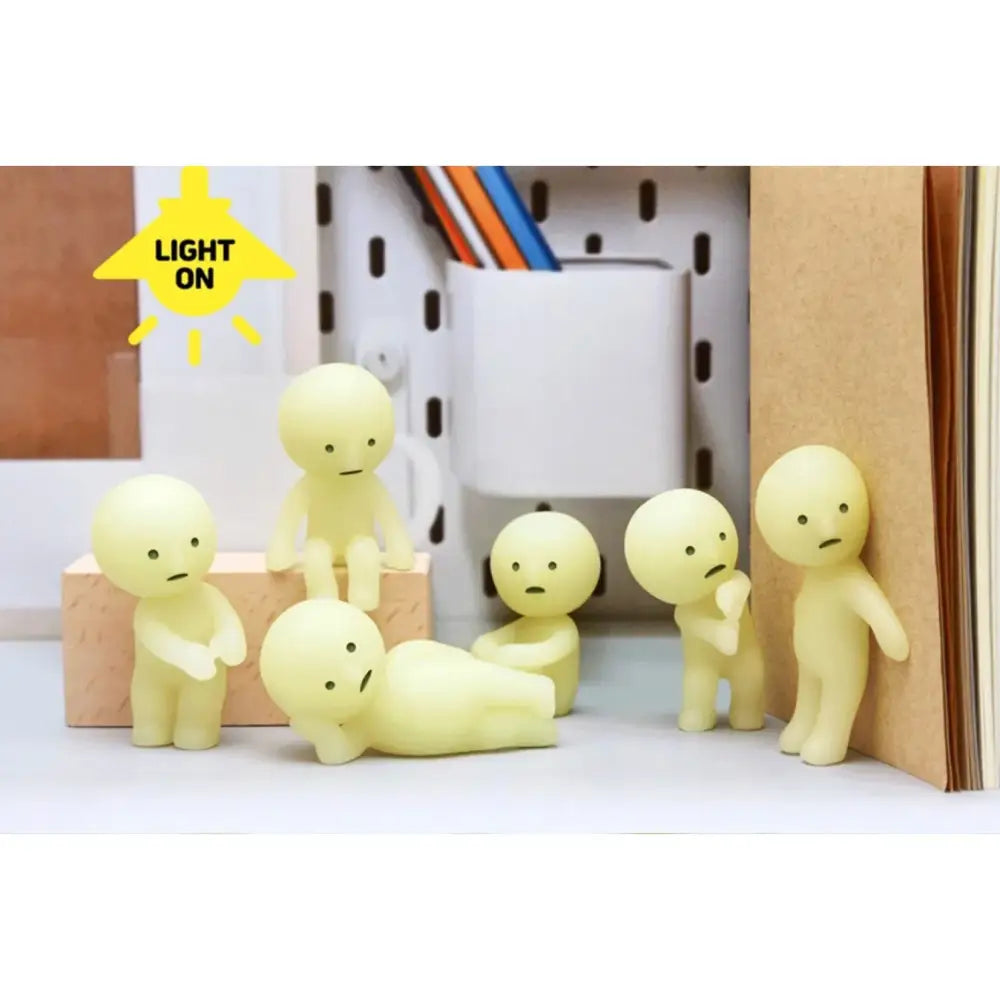 SMISKI Figure Series 1 - Surprey